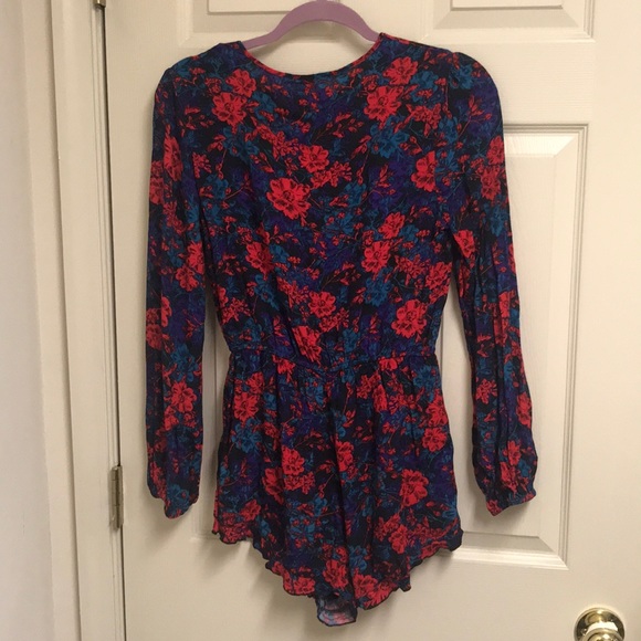 Forever 21 size m romper - Picture 2 of 2